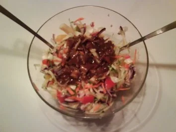 Rezept: Abendbrot: Salat mit Hardcoredressing Bild Nr. 6 Abendbrot: Salat mit Hardcoredressing - Rezept - Bild Nr. 6