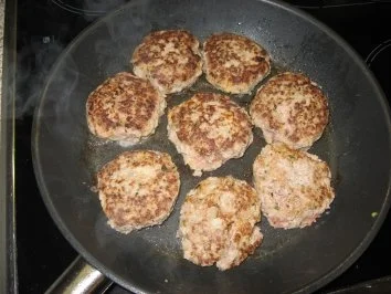 Fleischküchle - Rezept - Bild Nr. 2