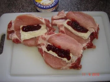 Rezept: Fleisch : gefüllte Schnitzel mit Camenbert Bild Nr. 4 Fleisch : gefüllte Schnitzel mit Camenbert - Rezept - Bild Nr. 4
