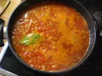 Fleischbällchen in Tomatensauce - Rezept - Bild Nr. 3