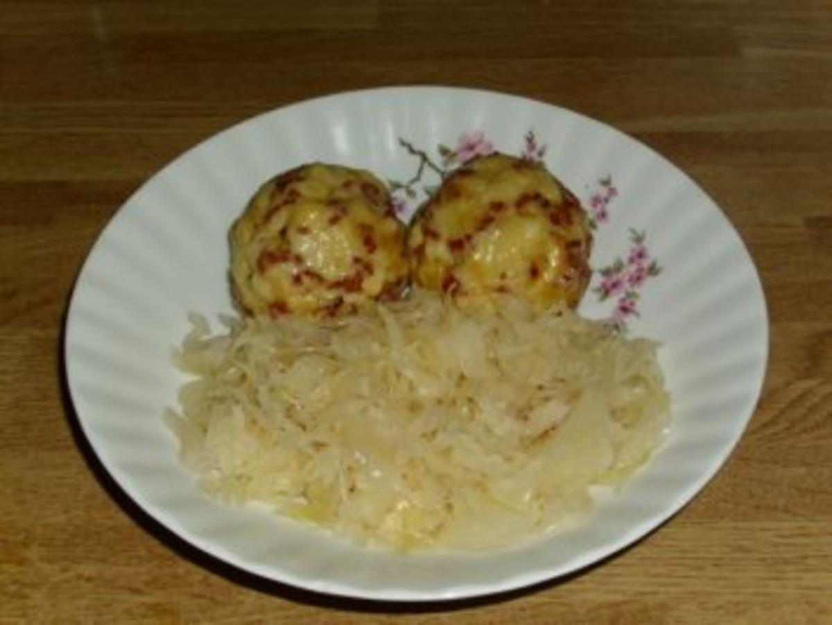 Wurstdampfknödel - Rezept