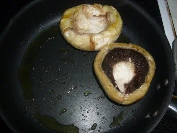 Rezept: Hähnchen-Souvlaki mit gefüllten Riesenchampignons Bild Nr. 6 Hähnchen-Souvlaki mit gefüllten Riesenchampignons - Rezept - Bild Nr. 6