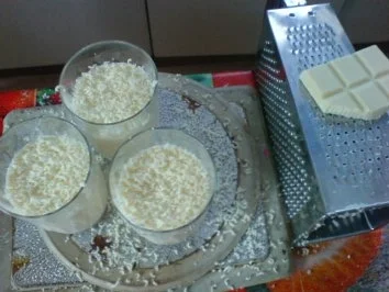 Weiße Mousse au Chocolat - Rezept - Bild Nr. 15