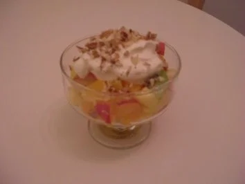 Rezept: SALAT: WINTERLICHER OBSTSALAT Bild Nr. 3 SALAT: WINTERLICHER OBSTSALAT - Rezept - Bild Nr. 3