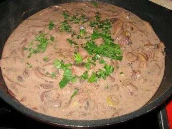 Champignons in Rotwein-Sahne - Rezept - Bild Nr. 8