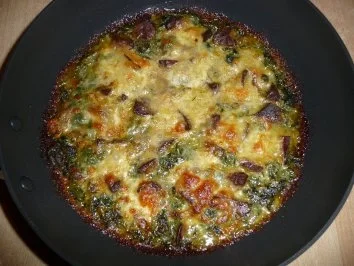 Rezept: Geflügelleber auf Blattspinat mit Mozzarella überbacken Bild Nr. 3 Geflügelleber auf Blattspinat mit Mozzarella überbacken - Rezept - Bild Nr. 3