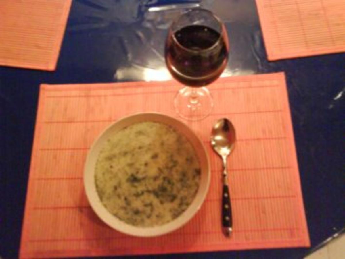 Sylvestermenue Gang 1: Spinat-Pastinaken-Suppe - Rezept - Bild Nr. 2