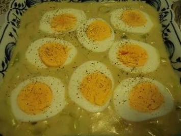 Rezept: Eier in Porree-Senf-Soße Eier in Porree-Senf-Soße - Rezept