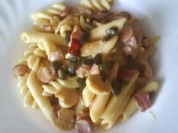 Rezept: Brunchige Pasta mit Pilzen und Kürbiskernen á la moi Bild Nr. 2 Brunchige Pasta mit Pilzen und Kürbiskernen á la moi - Rezept - Bild Nr. 2