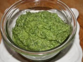 Pesto Genovese original italienisch ~ grün - Rezept