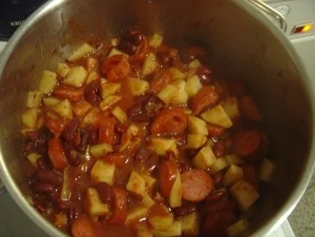 Kidneybohnen-Eintopf mit Cabanossi - Rezept