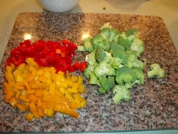 Rezept: Hähnchen trifft Gemüse & Pfeffer Bild Nr. 4 Hähnchen trifft Gemüse & Pfeffer - Rezept - Bild Nr. 4