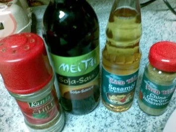 Chinesisches Wok-Gemüse mit Glasnudeln und Putenbruststreifen - Rezept - Bild Nr. 2