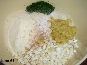 Rezept: GEFÜLLTE KALBSBRUST ALL'ITALIANA Bild Nr. 6 GEFÜLLTE KALBSBRUST ALL'ITALIANA - Rezept - Bild Nr. 6