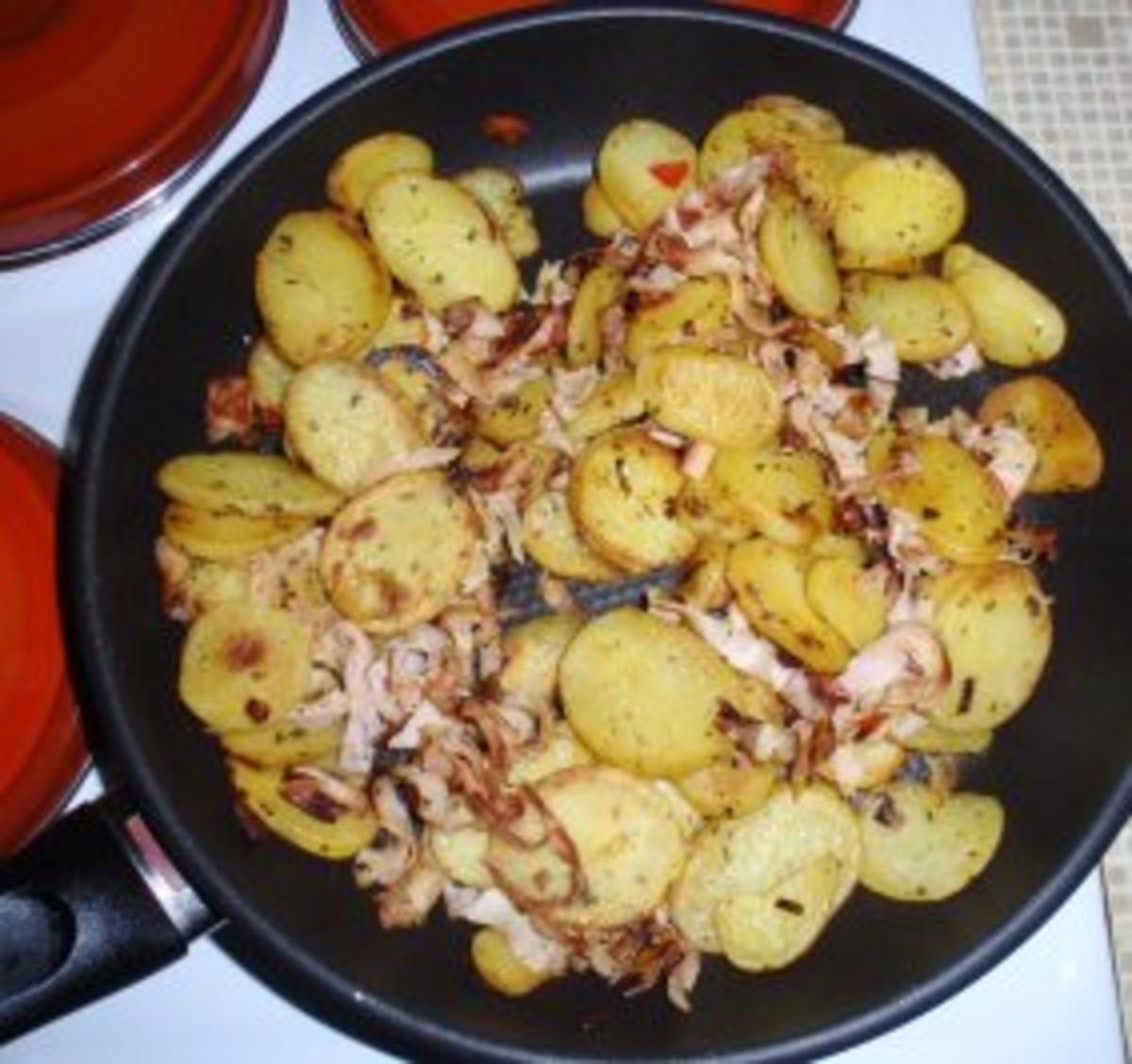Bratkartoffeln mit Schinken und Peperoni - Rezept - Bild Nr. 5