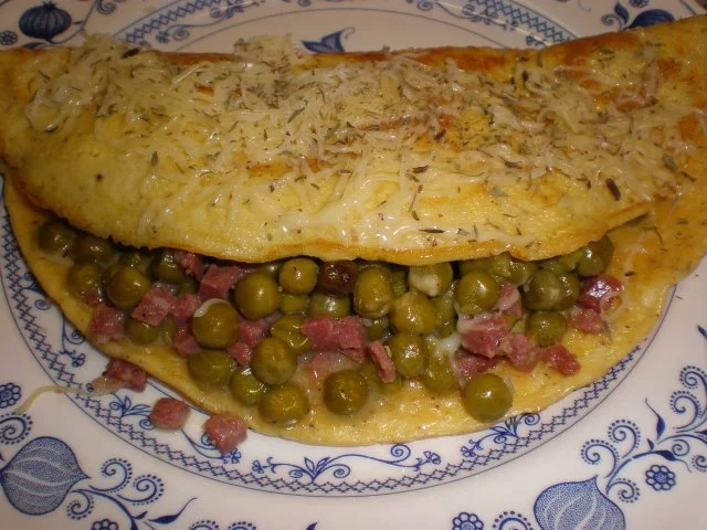 Käseomelette mit Gemüsefüllung - Rezept