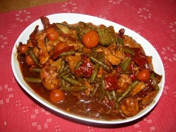 Rezept: Scharfe Hähnchenbrust aus dem Wok Bild Nr. 4 Scharfe Hähnchenbrust aus dem Wok - Rezept - Bild Nr. 4