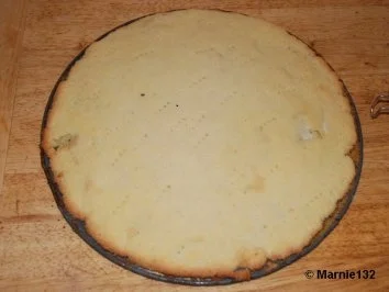 Rezept: Schwarzwälder Kirschtorte Bild Nr. 6 Schwarzwälder Kirschtorte - Rezept - Bild Nr. 6