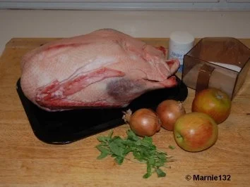 Weihnachtsgans gefüllt - Rezept - Bild Nr. 2