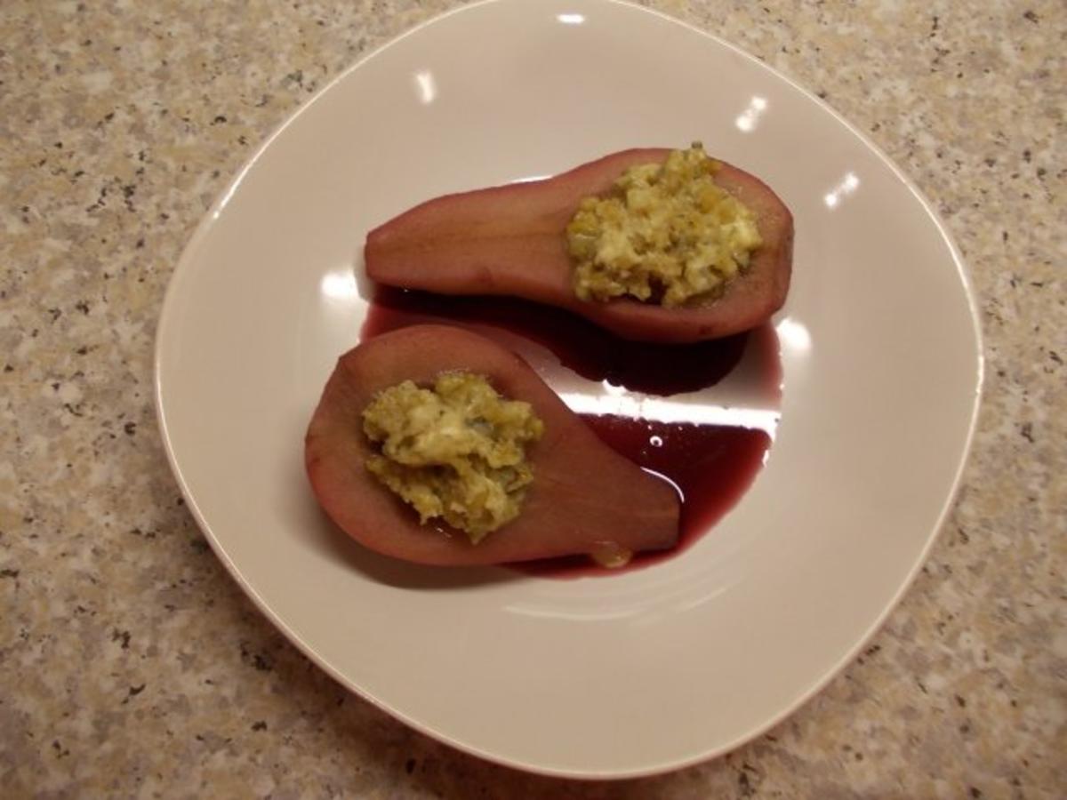 Rotweinbirnen mit Bavariablue - Rezept mit Bild - kochbar.de