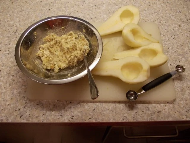 Rotweinbirnen mit Bavariablue - Rezept - Bild Nr. 3