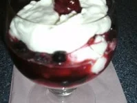 Beeren-Quark-Dessert - Rezept