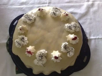 Rezept: Mohn-Marzipan Torte Mohn-Marzipan Torte - Rezept