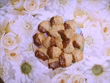 Haferflocken- Nuss- Gebäck - Rezept