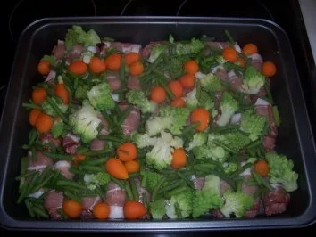 Hackfleisch...Mettröllchen im Gemüsebett - Rezept - Bild Nr. 4