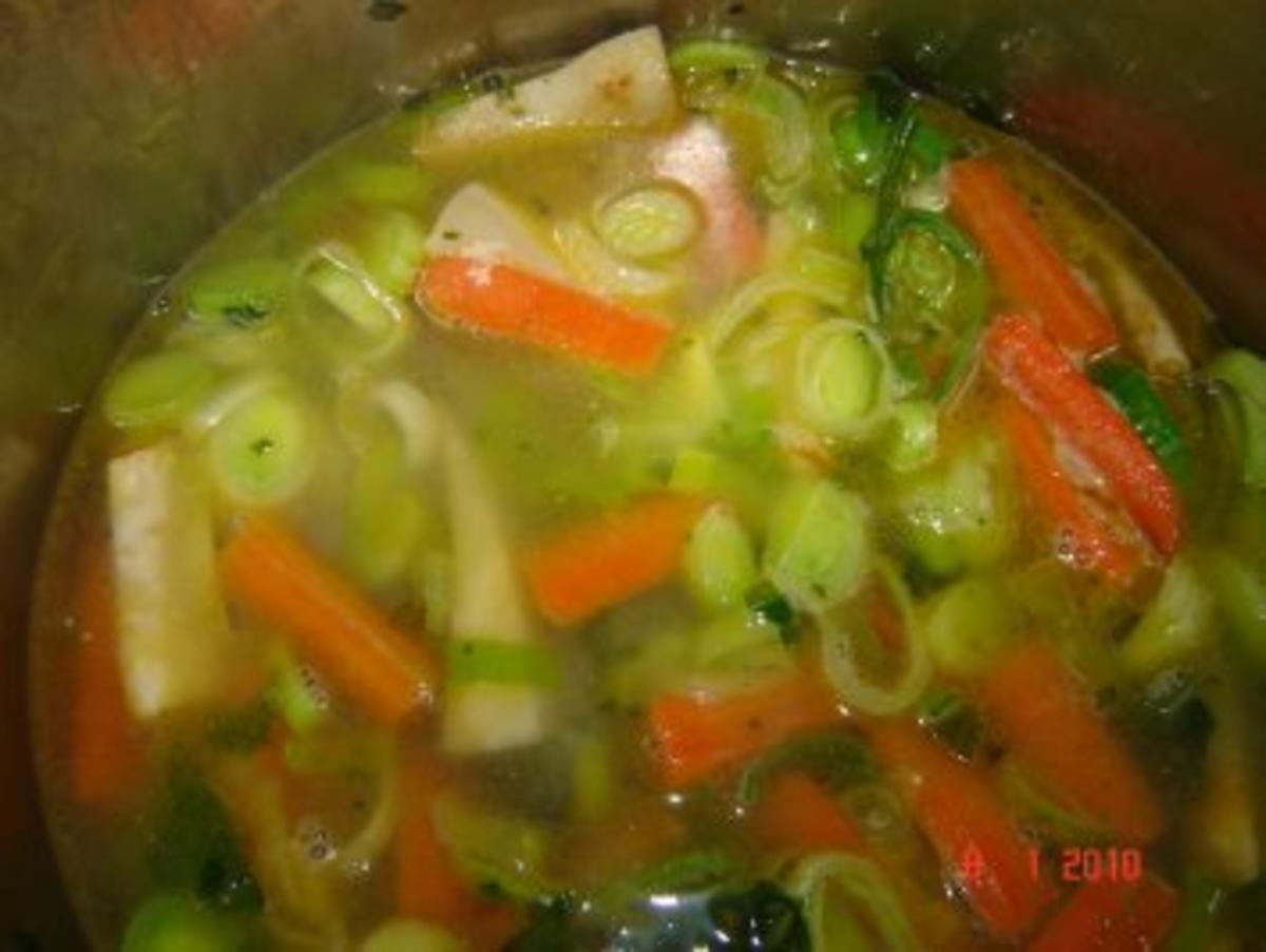 Suppen : Kartoffel-Gemüse-Suppe - Rezept - Bild Nr. 3