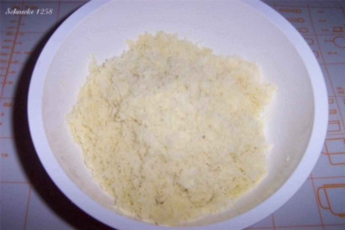 Knödel aus gekochten Kartoffeln - Rezept