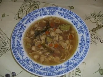 Romanesco Hühnersuppe - Rezept