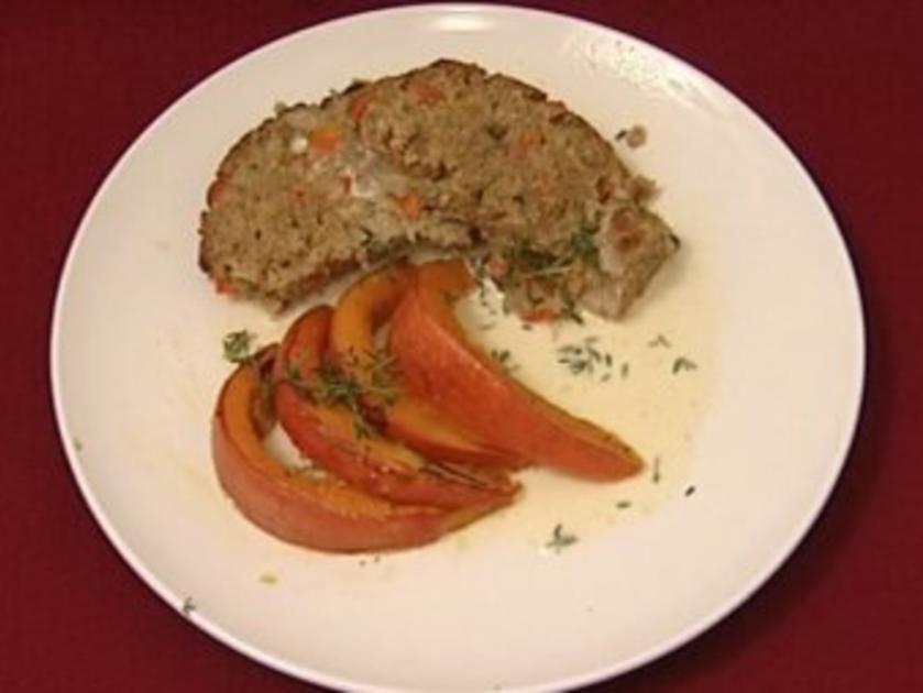 Gebackene Kürbisspalten zu Grünkernbraten mit Rahmsoße Milka - von Das ...