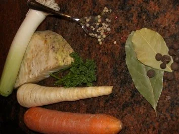 Rezept: Fleisch: KÖNIGSBERGER KLOPSE... an Kapernsauce Bild Nr. 2 Fleisch: KÖNIGSBERGER KLOPSE... an Kapernsauce - Rezept - Bild Nr. 2