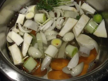 Rezept: Fleisch: KÖNIGSBERGER KLOPSE... an Kapernsauce Bild Nr. 3 Fleisch: KÖNIGSBERGER KLOPSE... an Kapernsauce - Rezept - Bild Nr. 3