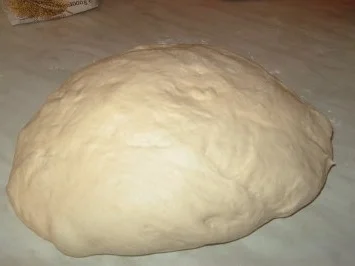 Mana'eesch - libanesische Frühstückspizza mit verschiedenen Belägen - Rezept - Bild Nr. 2