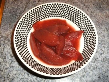 Rotwein-Äpfel - Rezept