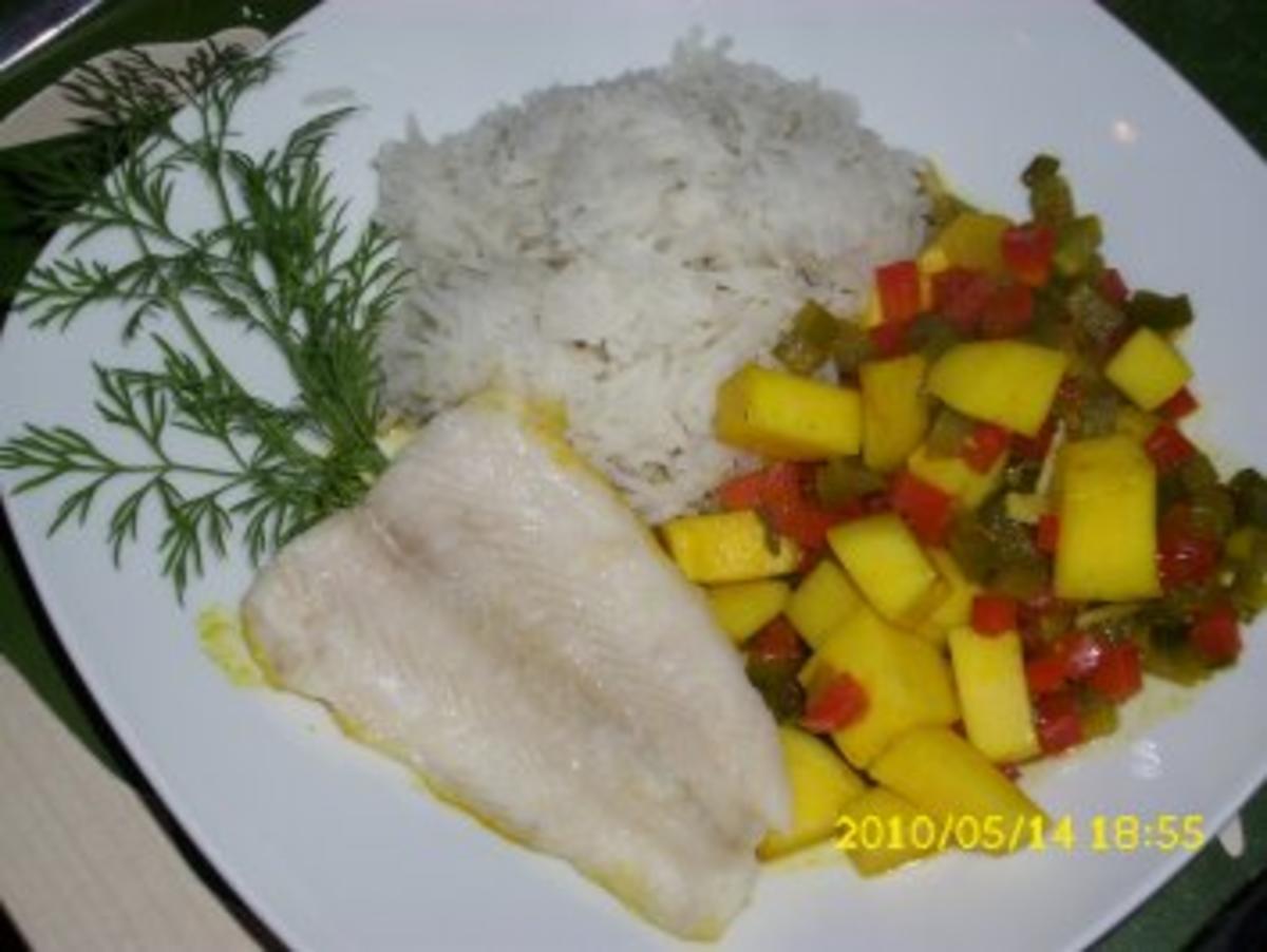 Fisch : Ein Fisch der in Curry schwimmt, ganz frisch aus der Pfanne - Rezept - Bild Nr. 8