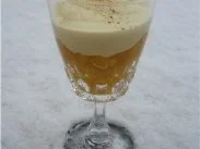 Apfelgrütze mit Eierlikörcreme - Rezept