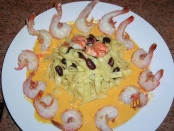 Fettuccini mit Paprikaschaum und Scampi - Rezept