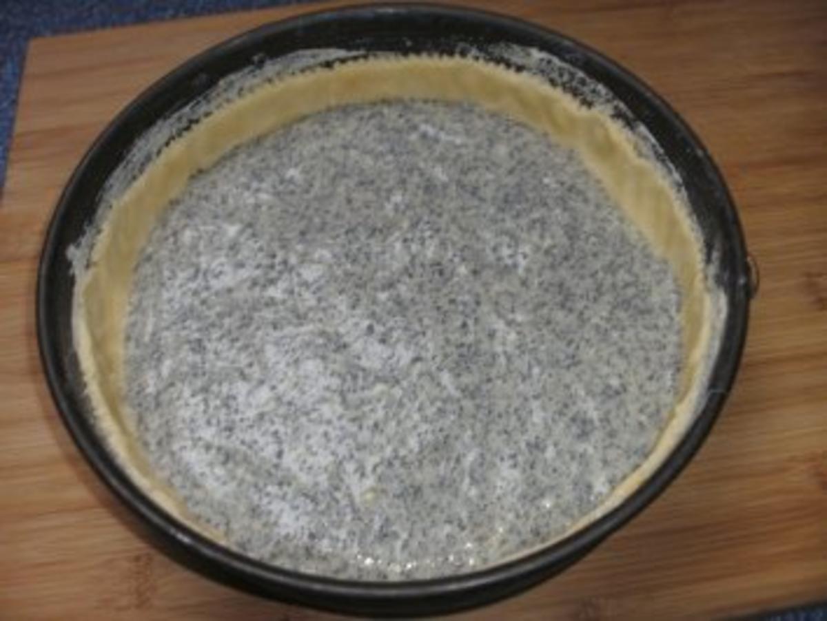 Apfel-Mohn-Kuchen mit Vanillecreme - Rezept - Bild Nr. 2