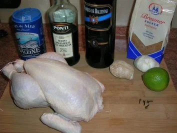 Rezept: Poularde (eingelegt in Inwer Portwein) mit Ingwer-Portwein-Sauce, Paprikadrillinge, frischer Blattspinat Bild Nr. 2 Poularde (eingelegt in Inwer Portwein) mit Ingwer-Portwein-Sauce, Paprikadrillinge, frischer Blattspinat - Rezept - Bild Nr. 2