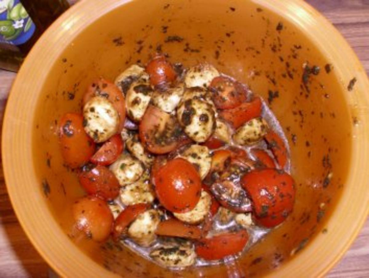 SALAT Tomate Mozzarella - Rezept
