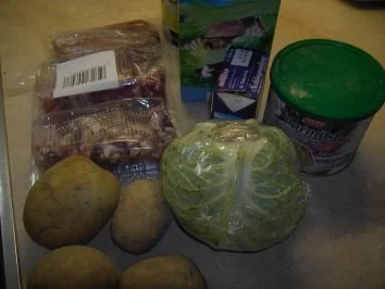 Rezept: Wurst - Wirsing-Auflauf Bild Nr. 3 Wurst - Wirsing-Auflauf - Rezept - Bild Nr. 3