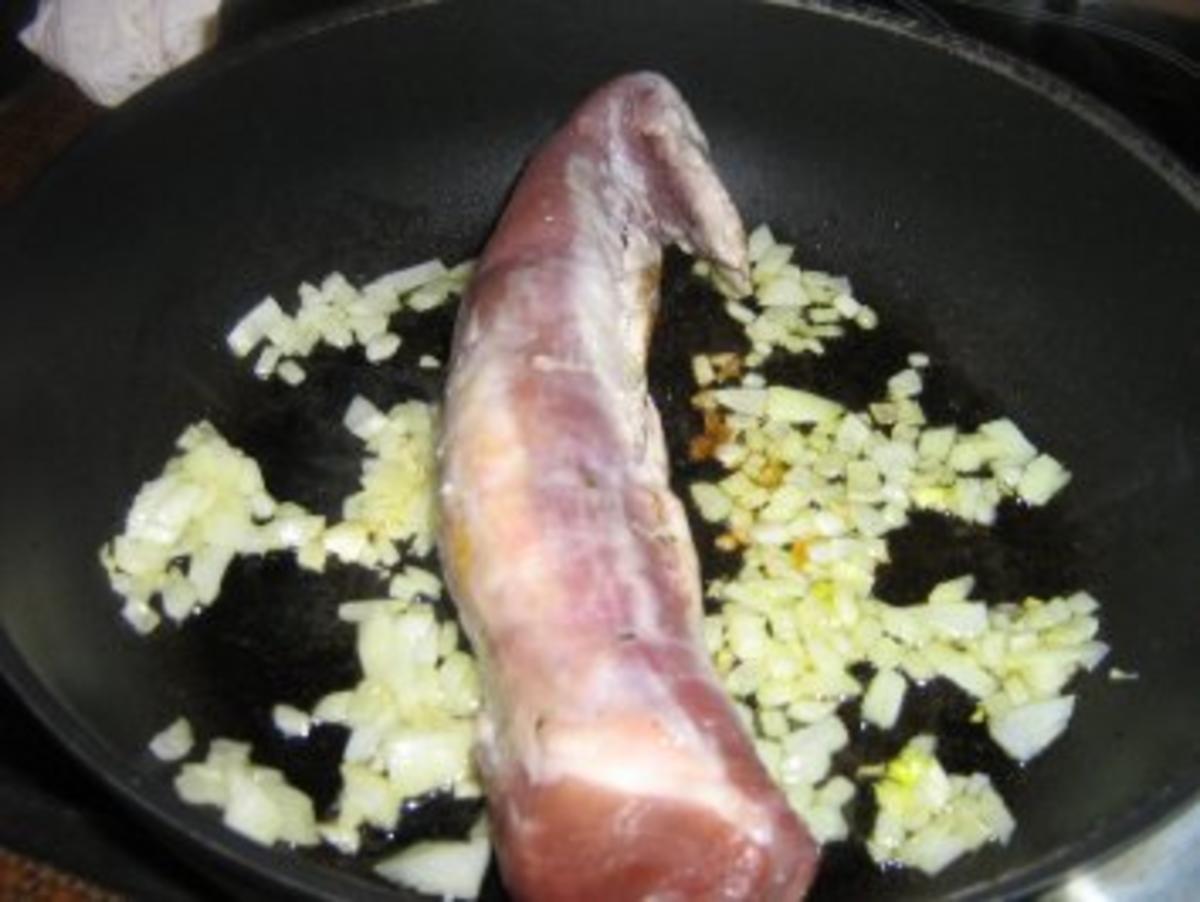 Schweinefilet gefüllt mit Brokkoli-Frischkäse an Zucchini-Fenchel-Gemüse - Rezept - Bild Nr. 4