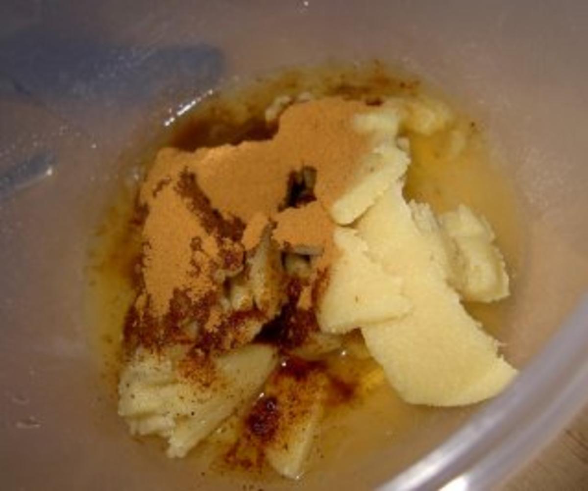 Apfel-Marzipan-Teilchen mit Eierlikörsahne - Rezept - Bild Nr. 2