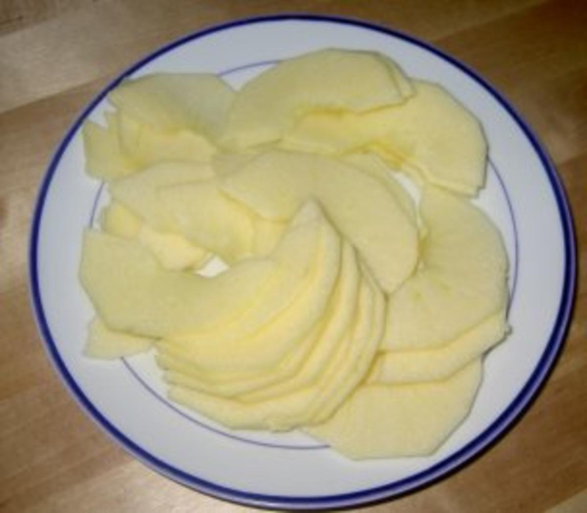 Apfel-Marzipan-Teilchen mit Eierlikörsahne - Rezept - Bild Nr. 5