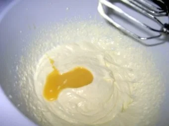 Apfel-Marzipan-Teilchen mit Eierlikörsahne - Rezept - Bild Nr. 9