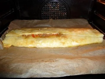 Rezept: Hackfleisch - Schafskäse - Strudel Bild Nr. 4 Hackfleisch - Schafskäse - Strudel - Rezept - Bild Nr. 4