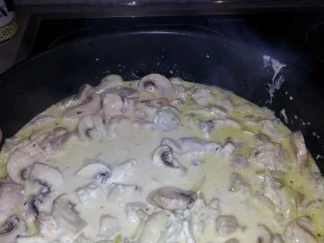 Scharfes Puten-Sahne-Geschnetzeltes - Rezept